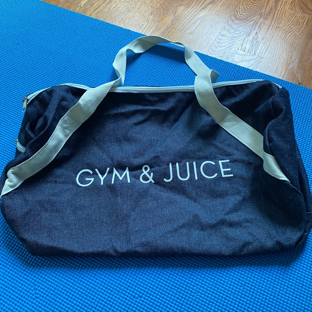 Cute ‘Gym and Juice’ gym or dance bag